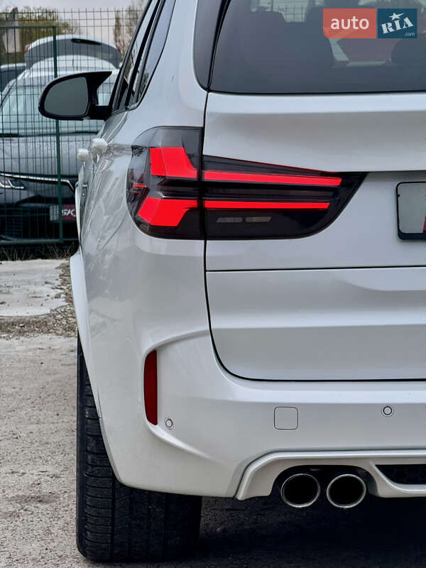 Позашляховик / Кросовер BMW X5 M 2017 в Києві фото 106 Позашляховик / Кросовер BMW X5 M 2017 в Києві