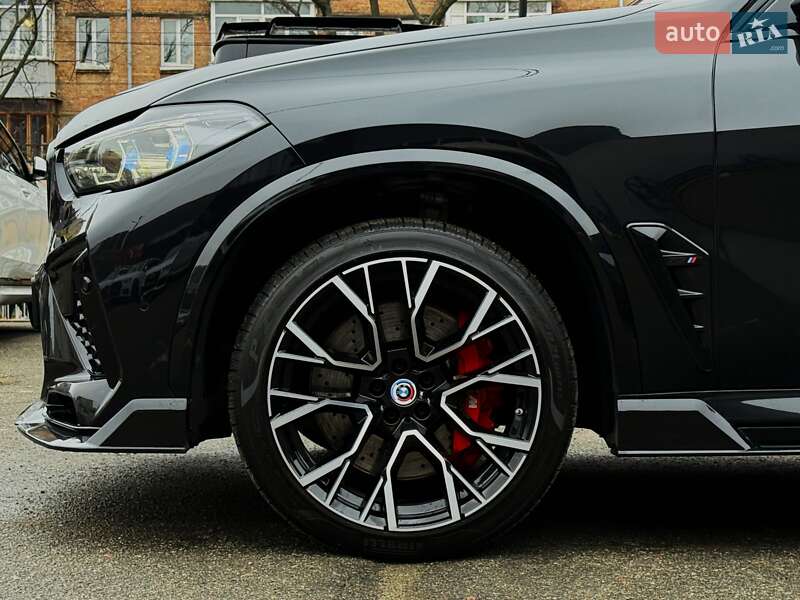 Внедорожник / Кроссовер BMW X5 M 2022 в Киеве