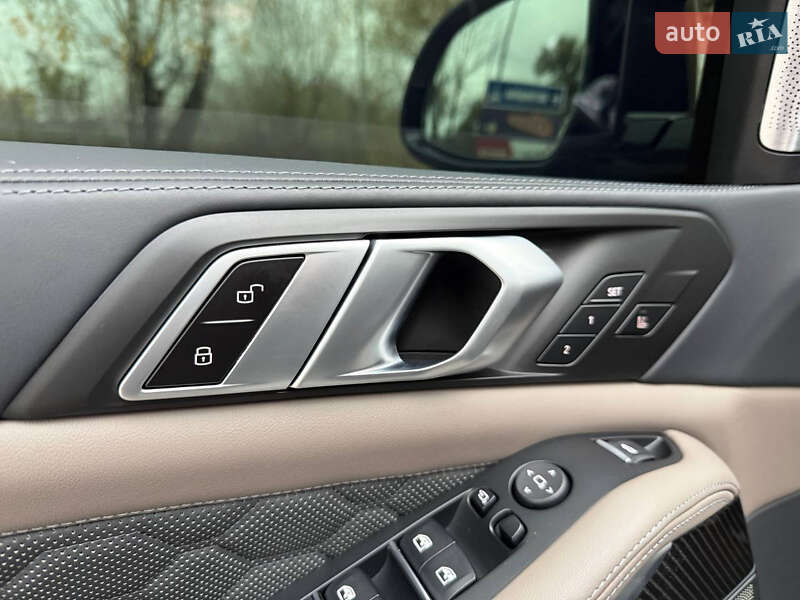 Внедорожник / Кроссовер BMW X5 M 2022 в Киеве фото 58 Внедорожник / Кроссовер BMW X5 M 2022 в Киеве