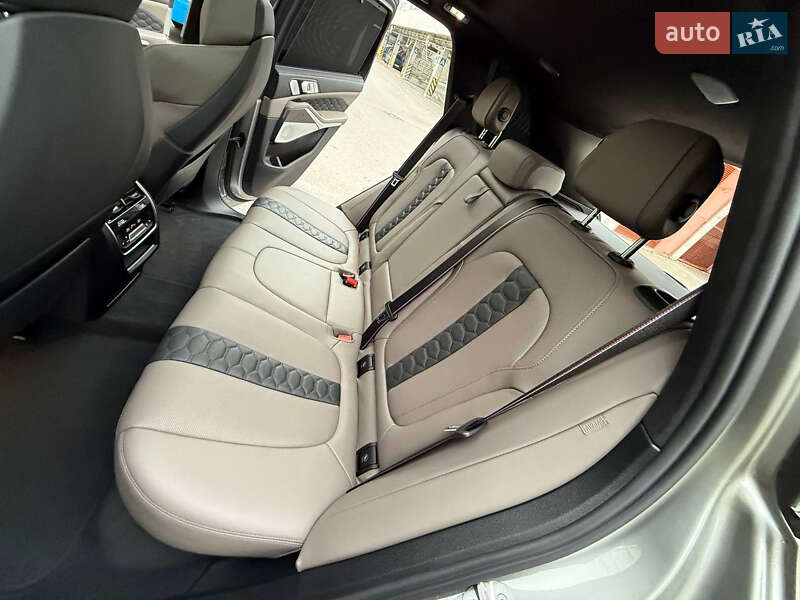 Внедорожник / Кроссовер BMW X5 M 2022 в Киеве фото 76 Внедорожник / Кроссовер BMW X5 M 2022 в Киеве