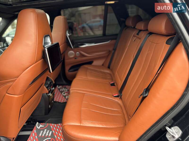 Внедорожник / Кроссовер BMW X5 M 2016 в Киеве фото 50 Внедорожник / Кроссовер BMW X5 M 2016 в Киеве