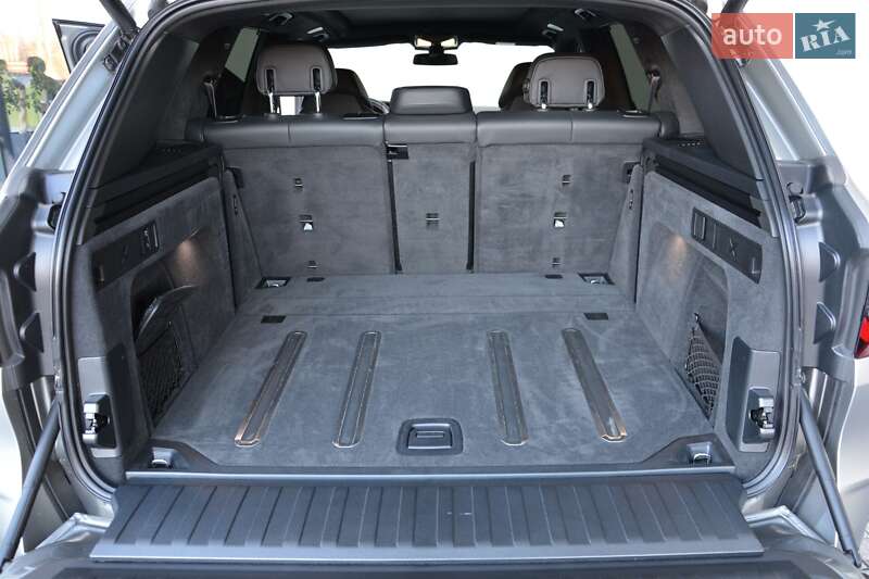 Внедорожник / Кроссовер BMW X5 M 2022 в Киеве