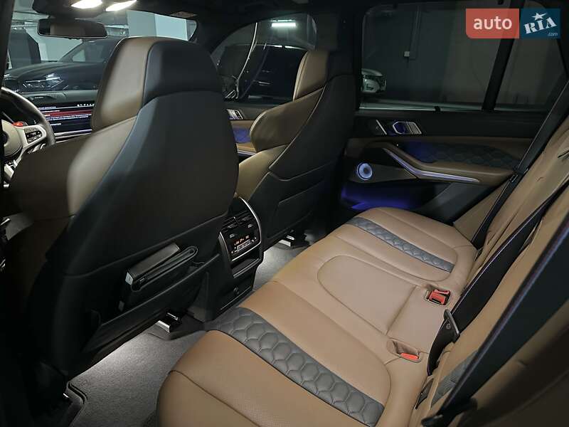 Внедорожник / Кроссовер BMW X5 M 2022 в Днепре