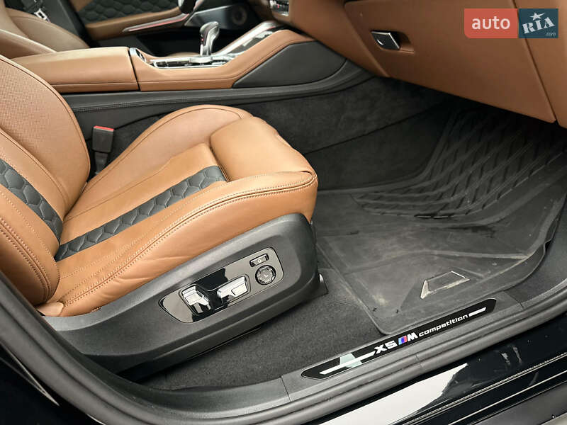 Внедорожник / Кроссовер BMW X5 M 2024 в Киеве