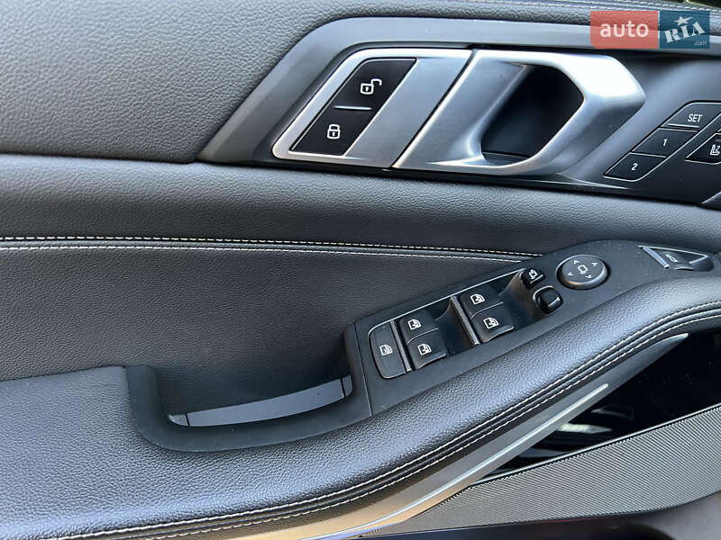 Позашляховик / Кросовер BMW X5 M 2019 в Вінниці