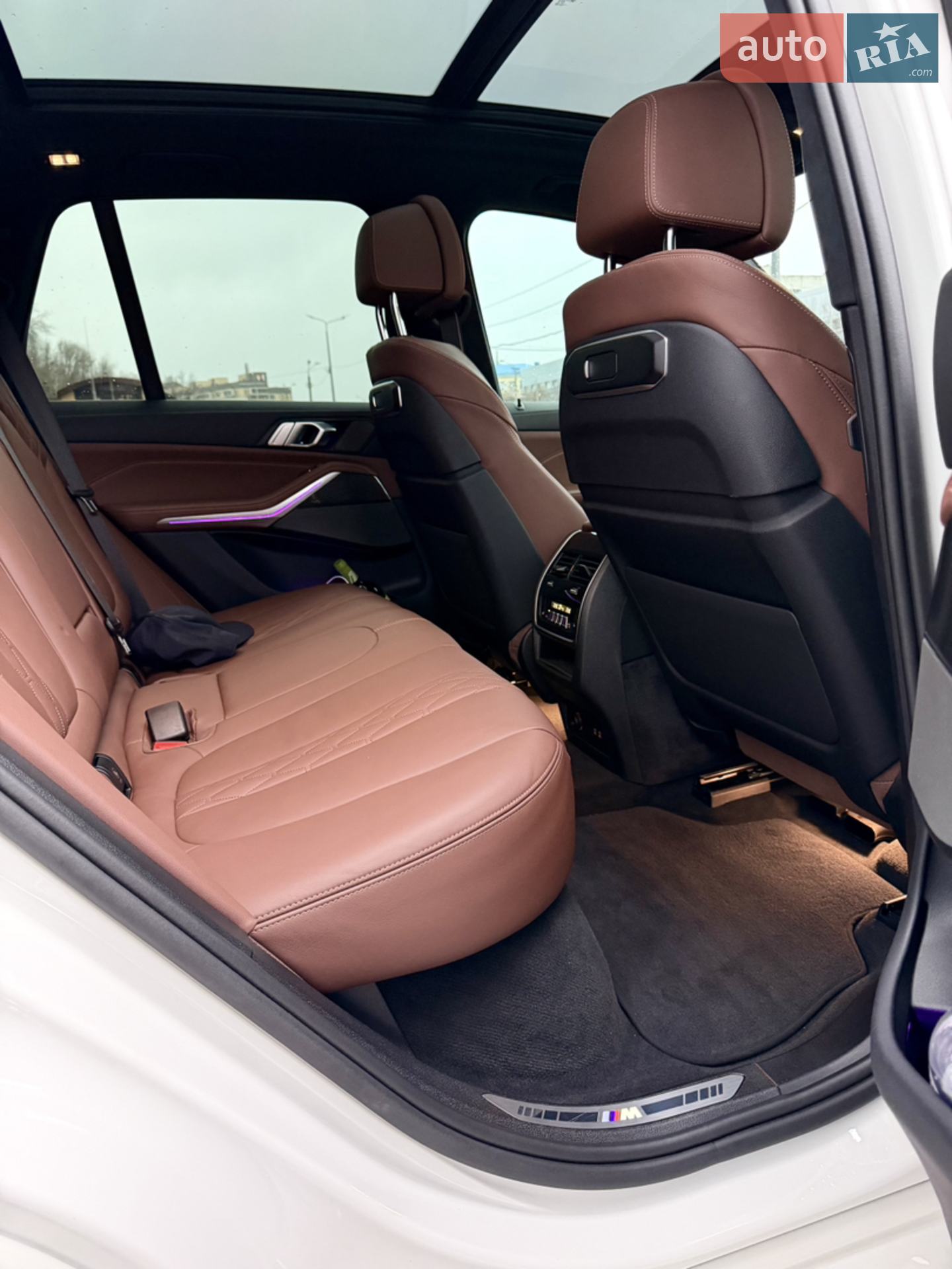 2023 BMW X5 M - мініатюра 8