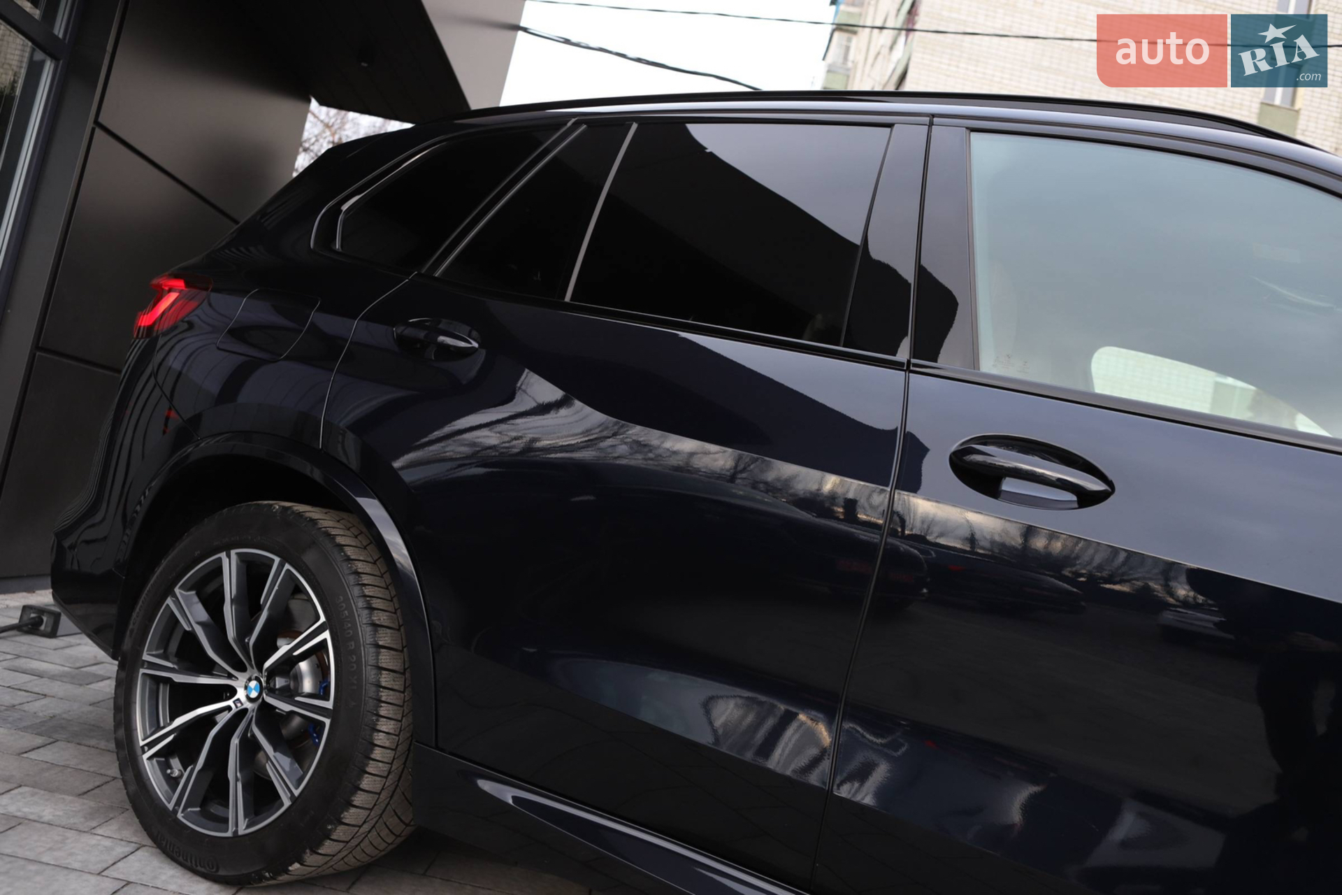 2021 BMW X5 M - мініатюра 18
