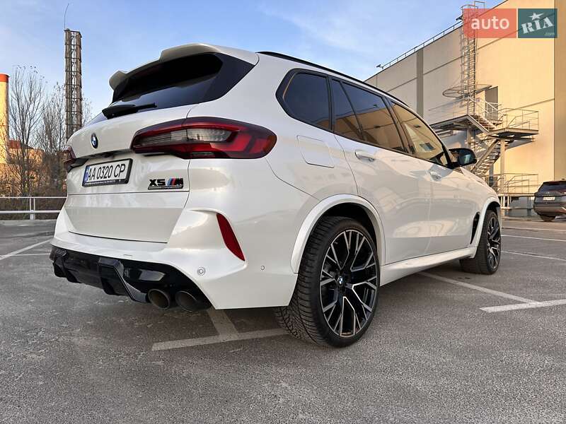 Внедорожник / Кроссовер BMW X5 M 2022 в Киеве