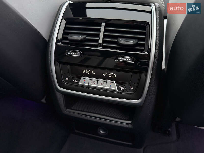 Позашляховик / Кросовер BMW X5 M 2020 в Києві