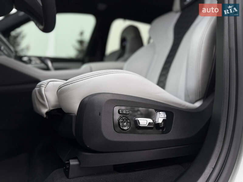 Внедорожник / Кроссовер BMW X5 M 2022 в Львове