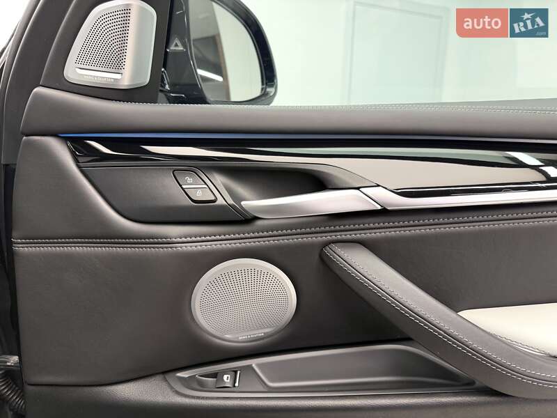 Внедорожник / Кроссовер BMW X5 M 2016 в Киеве