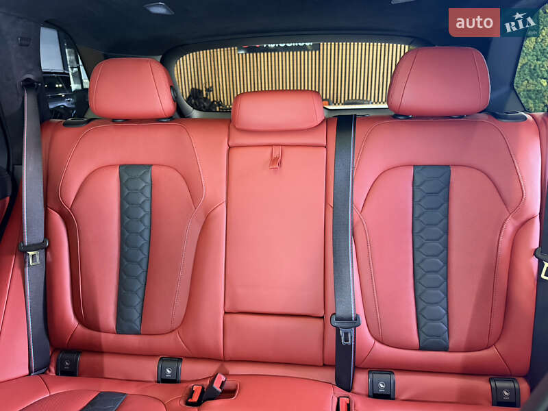 Внедорожник / Кроссовер BMW X5 M 2022 в Киеве