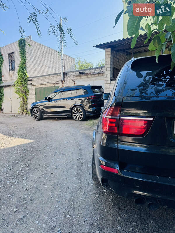 Внедорожник / Кроссовер BMW X5 M 2011 в Днепре