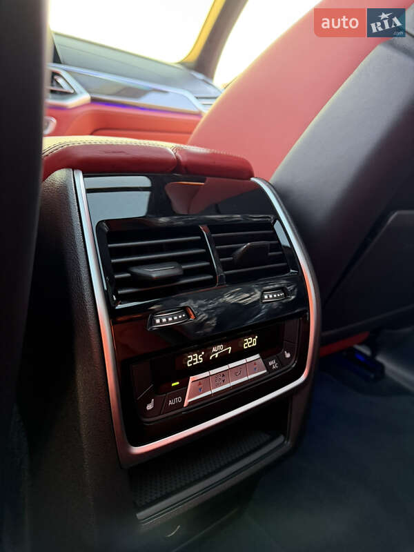 Внедорожник / Кроссовер BMW X5 M 2020 в Днепре фото 39 Внедорожник / Кроссовер BMW X5 M 2020 в Днепре