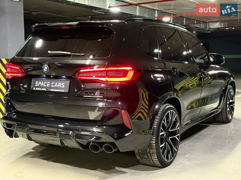 Внедорожник / Кроссовер BMW X5 M 2022 в Киеве