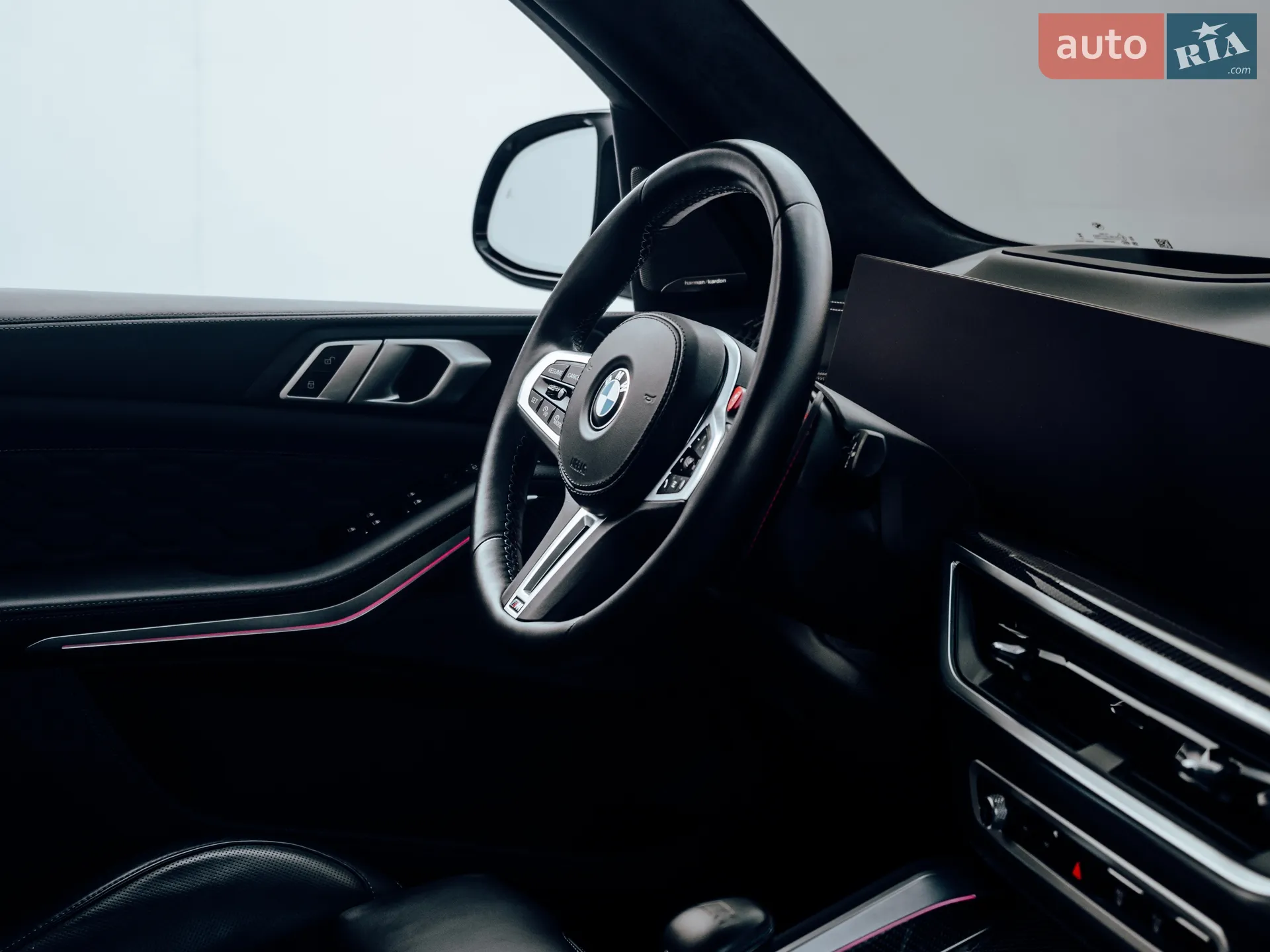 2023 BMW X5 M - мініатюра 27