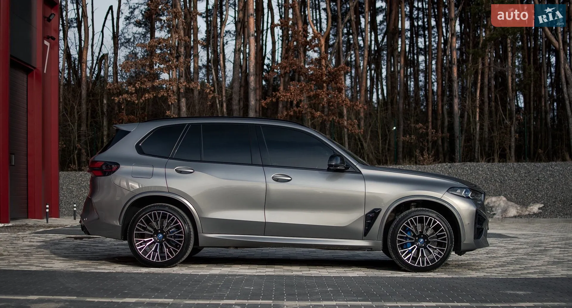 2022 BMW X5 M - мініатюра 5