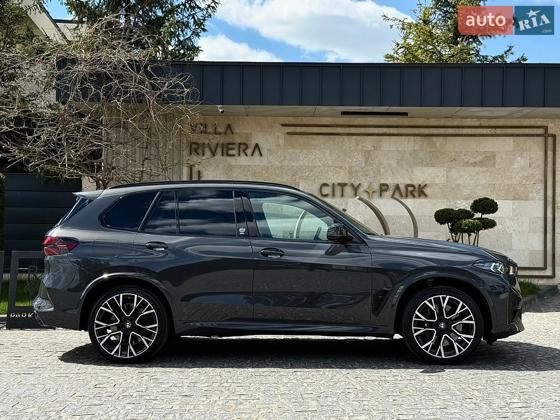 2024 BMW X5 M - мініатюра 25