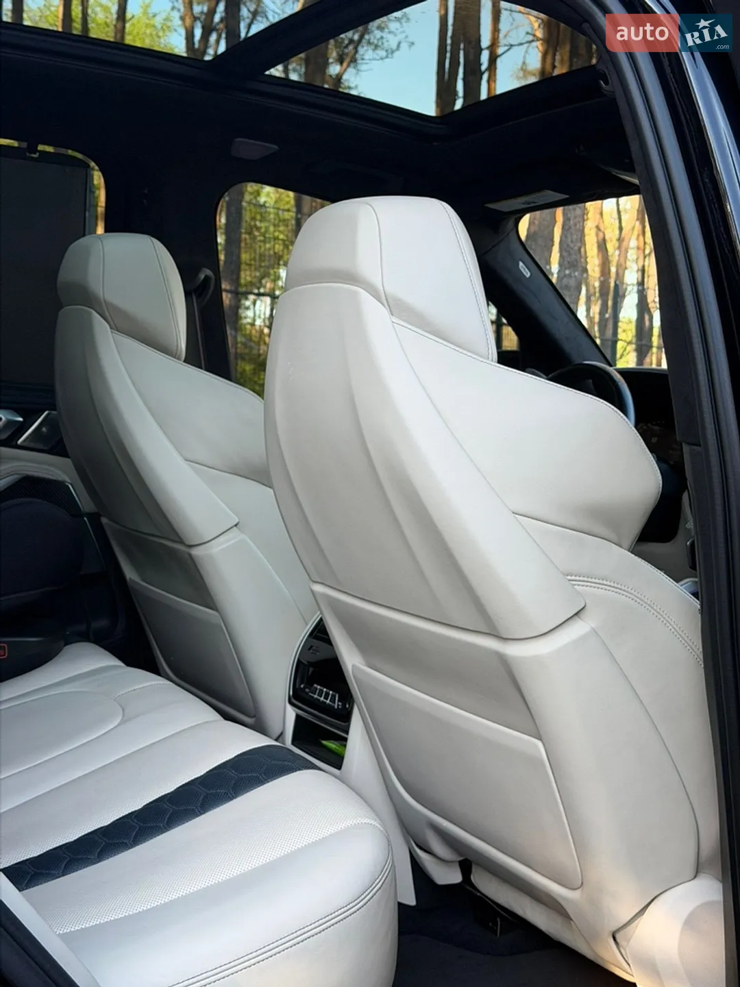 2020 BMW X5 M - мініатюра 11