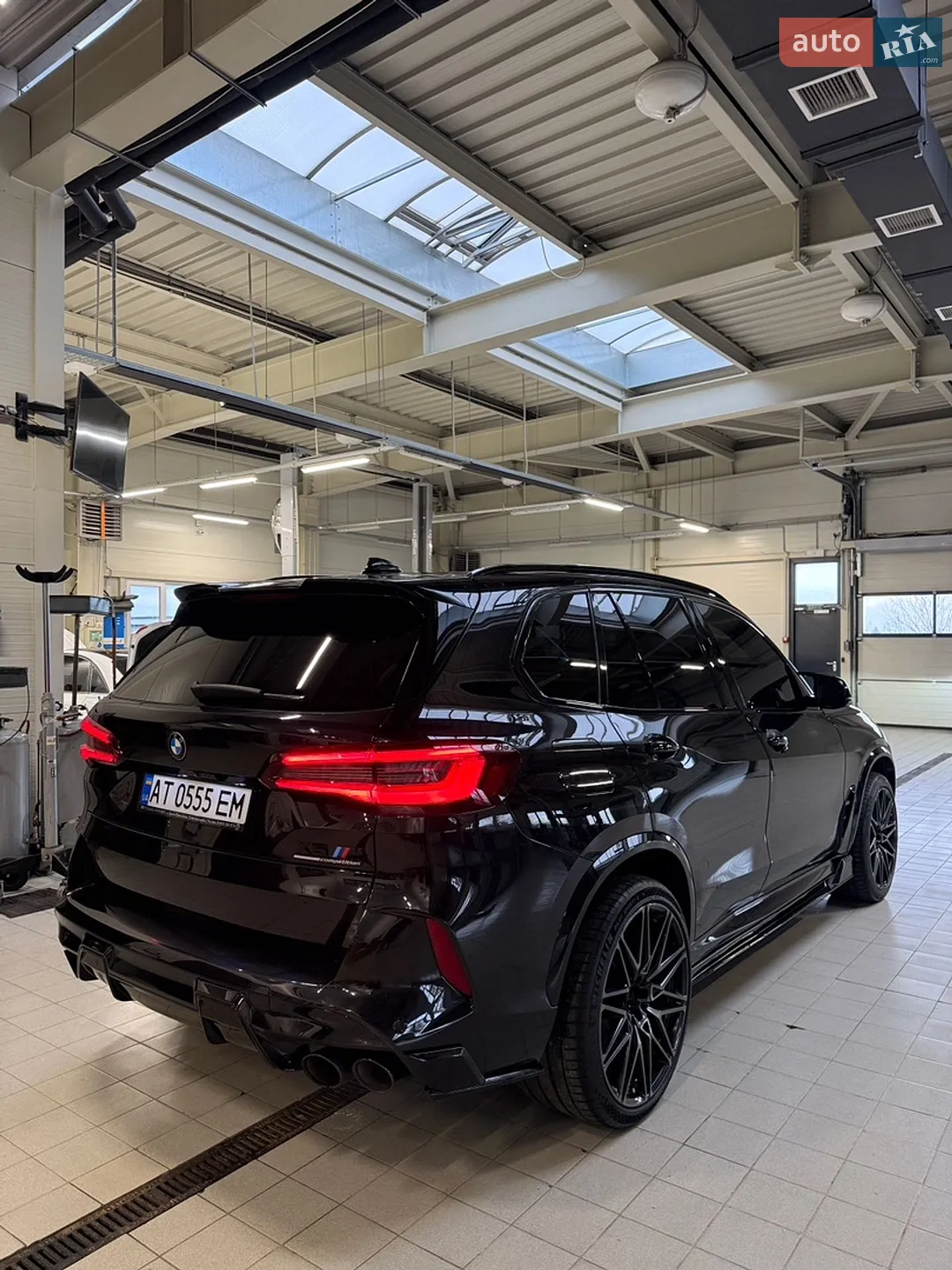 2021 BMW X5 M - мініатюра 6