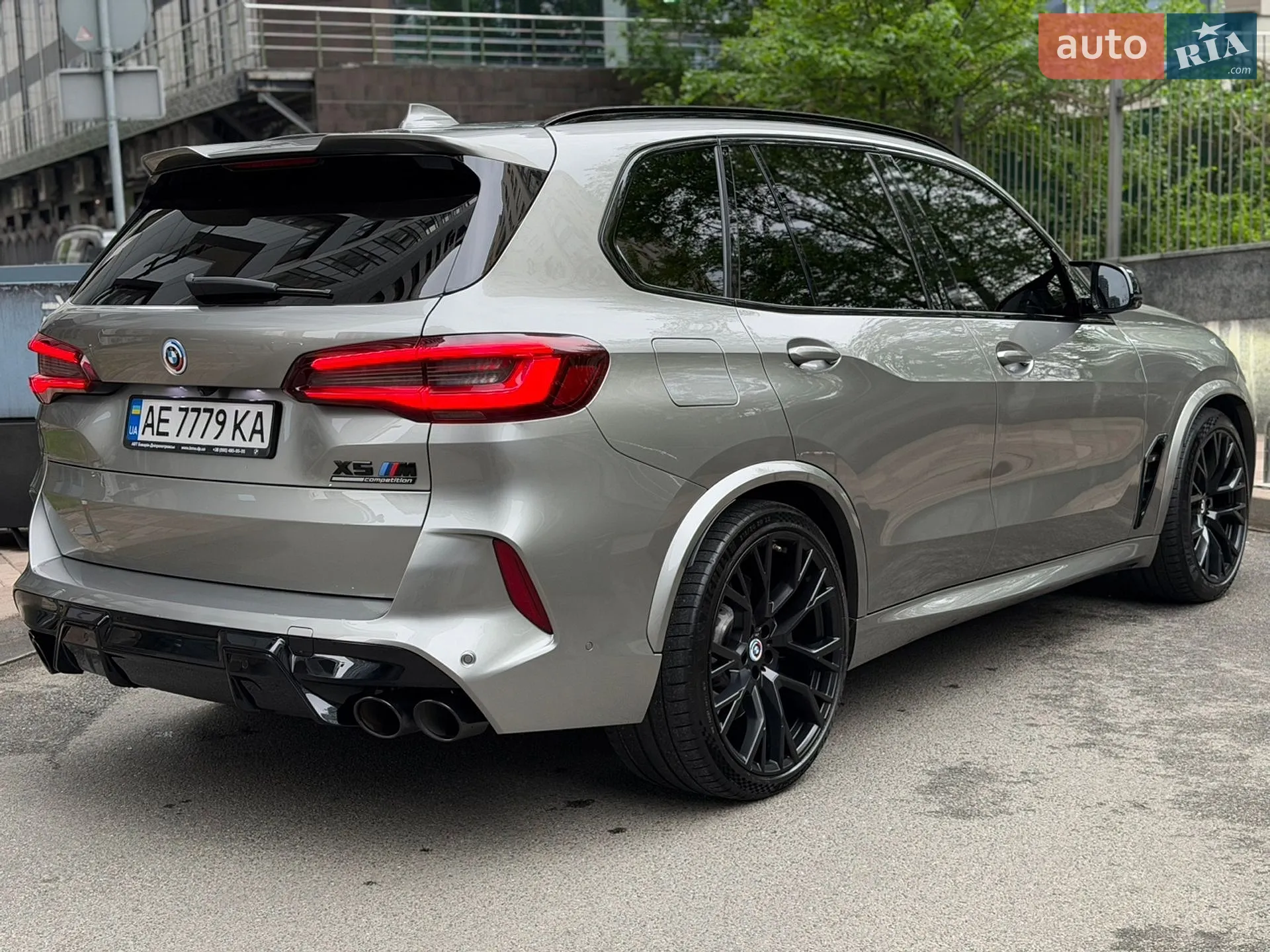 2022 BMW X5 M - мініатюра 8
