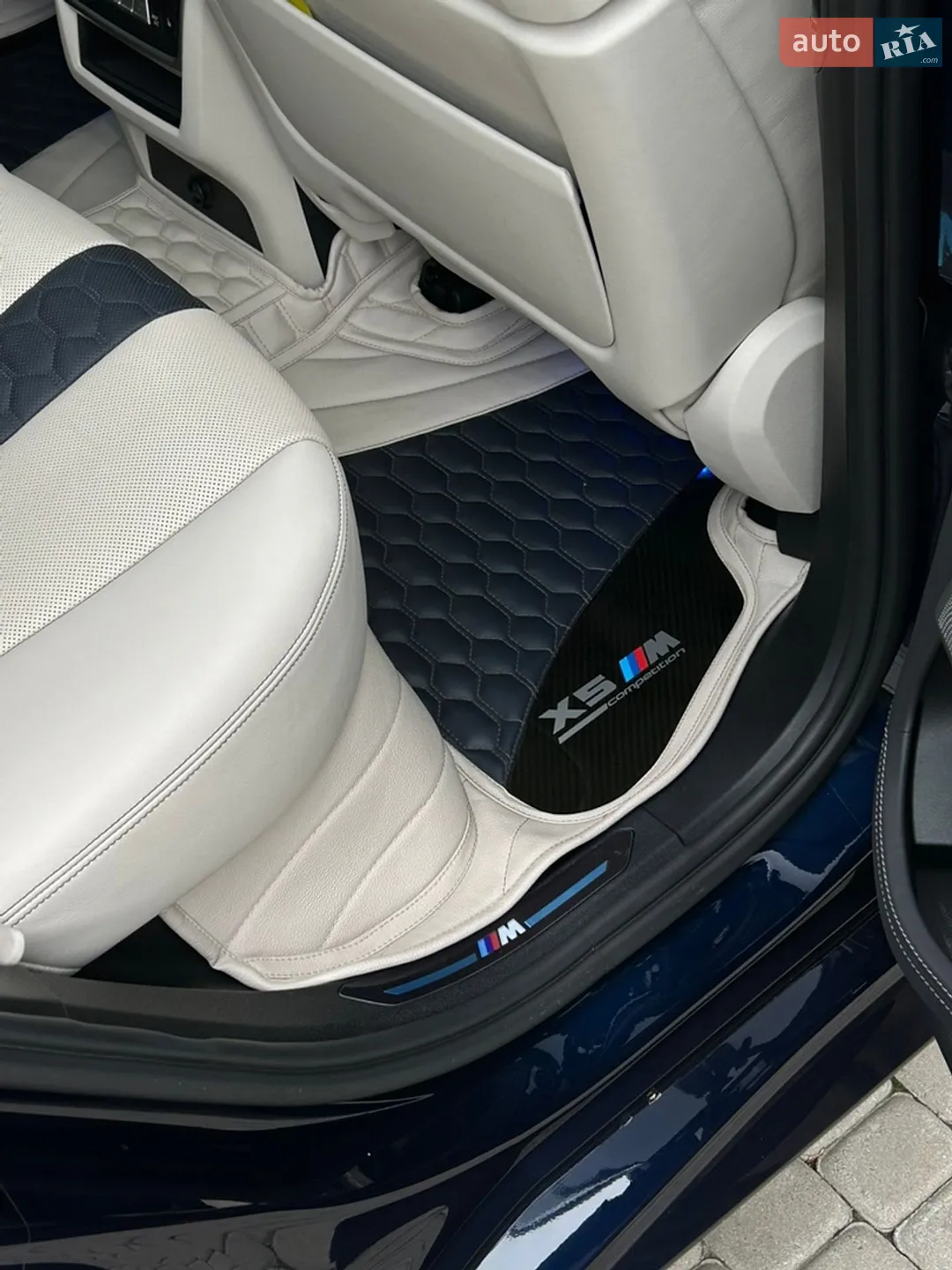 2022 BMW X5 M - мініатюра 38