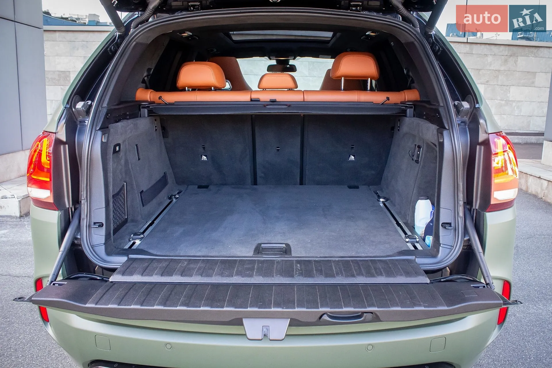 2015 BMW X5 M - мініатюра 52
