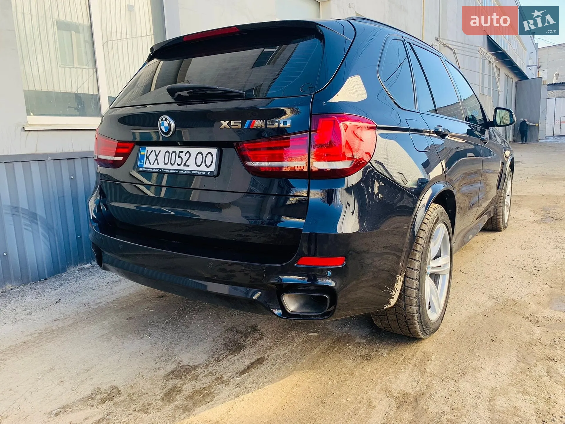 2017 BMW X5 M - мініатюра 17