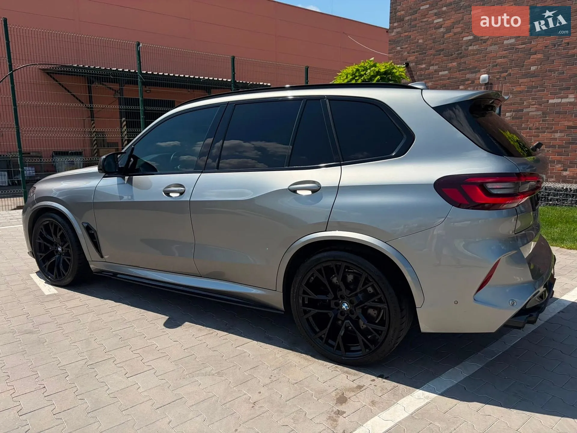 2022 BMW X5 M - мініатюра 43