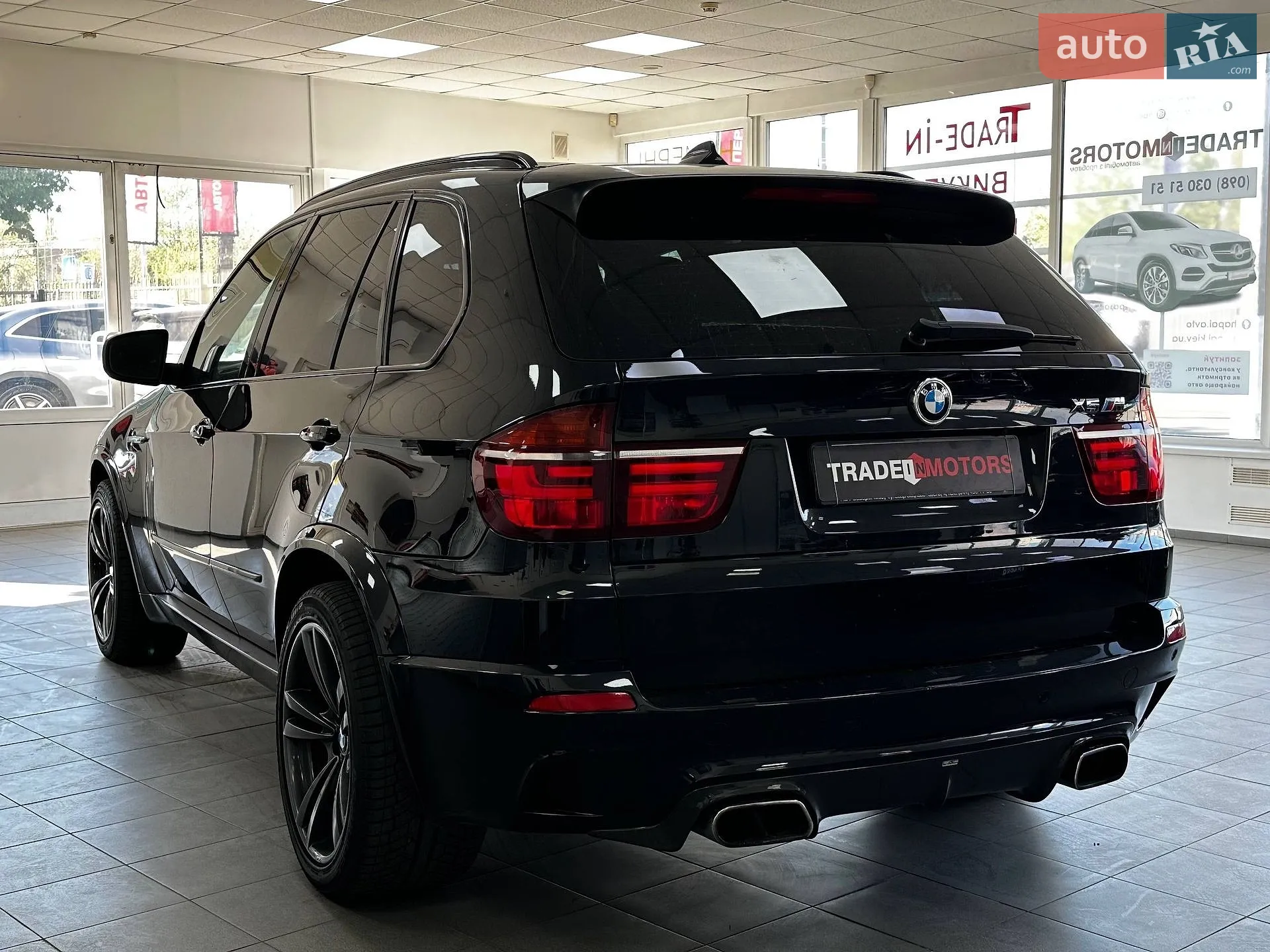 2010 BMW X5 M - мініатюра 6