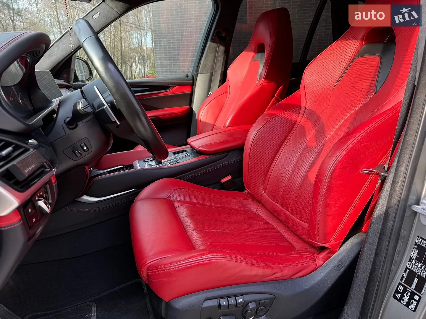 2016 BMW X5 M - мініатюра 19