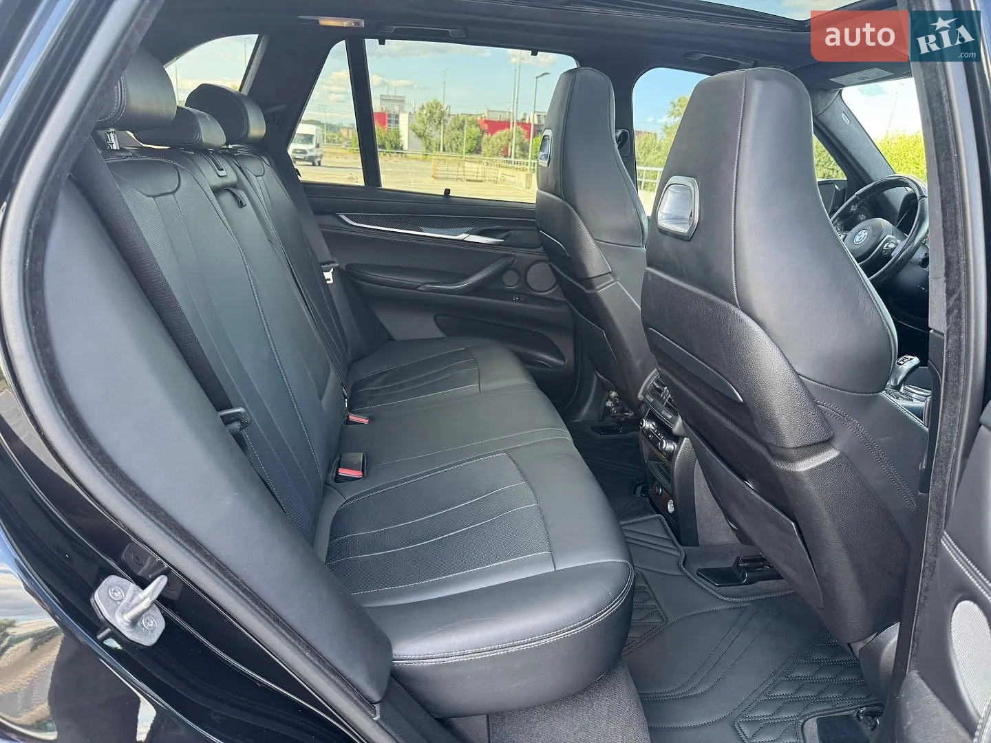 2015 BMW X5 M - мініатюра 14