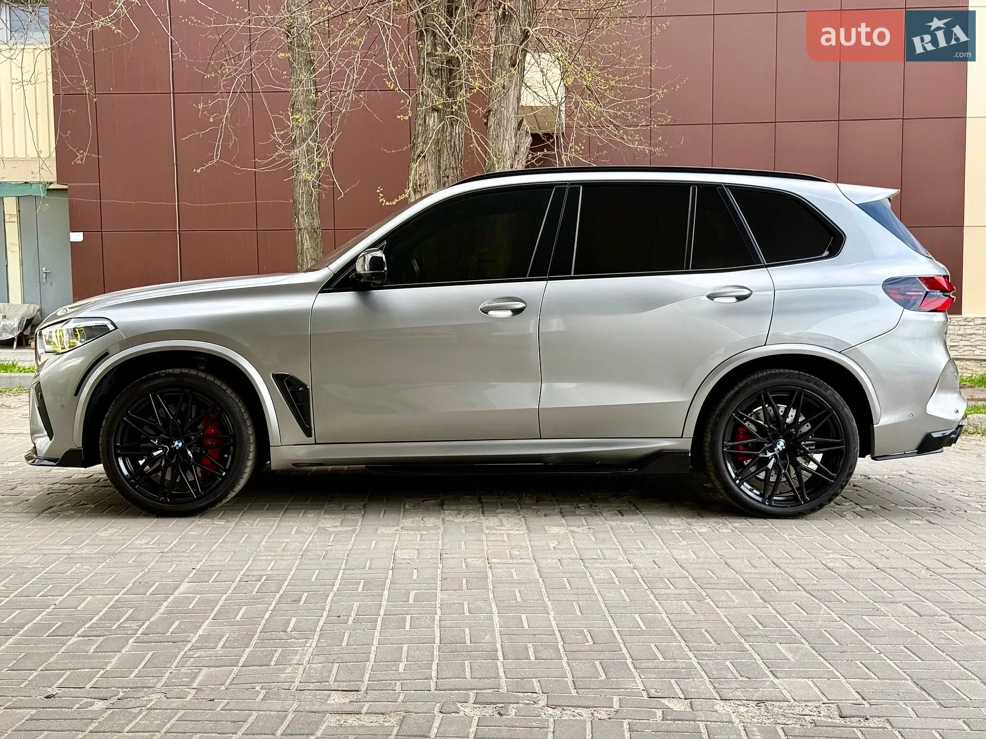 2021 BMW X5 M - мініатюра 21