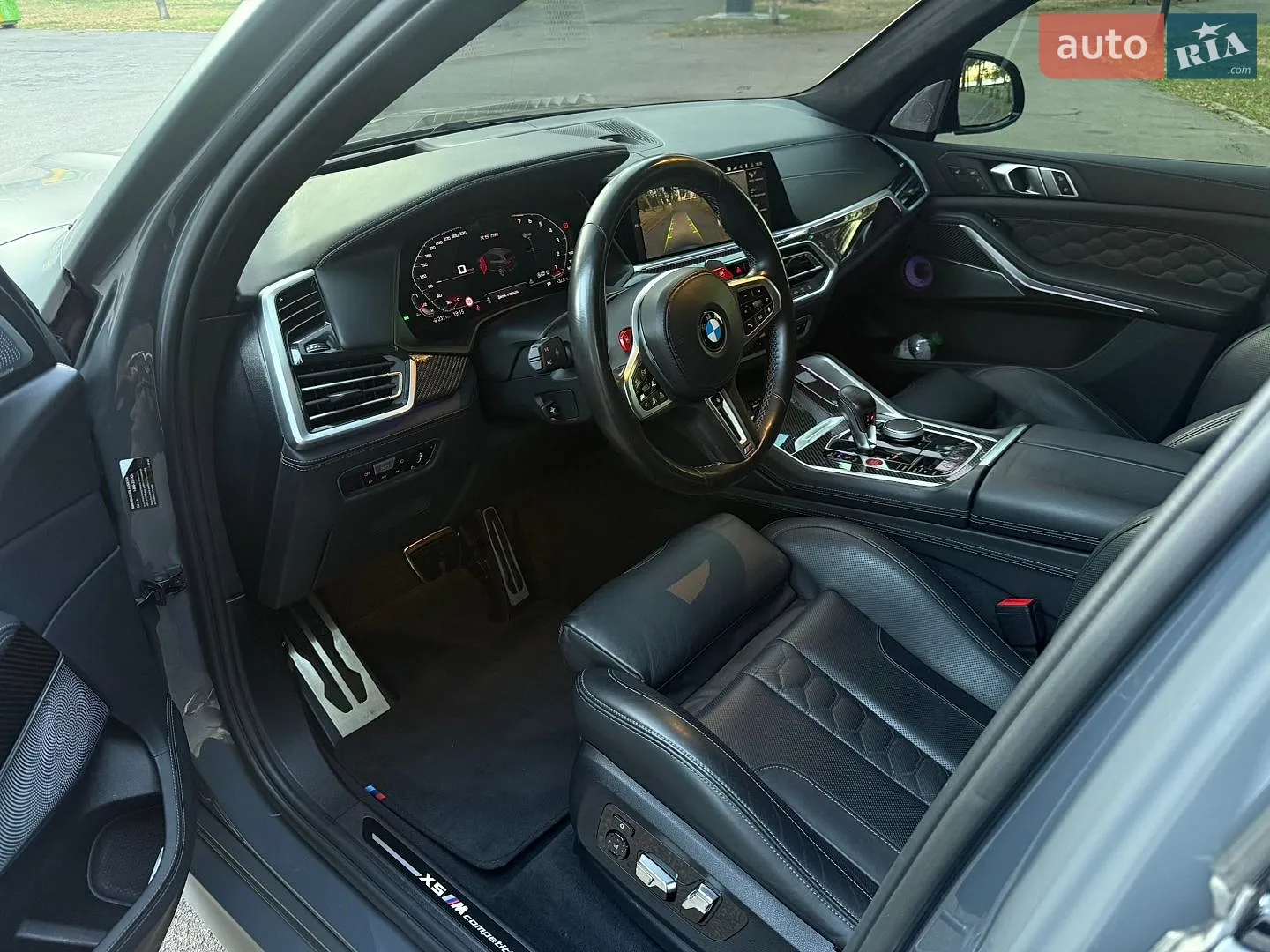 2021 BMW X5 M - мініатюра 26