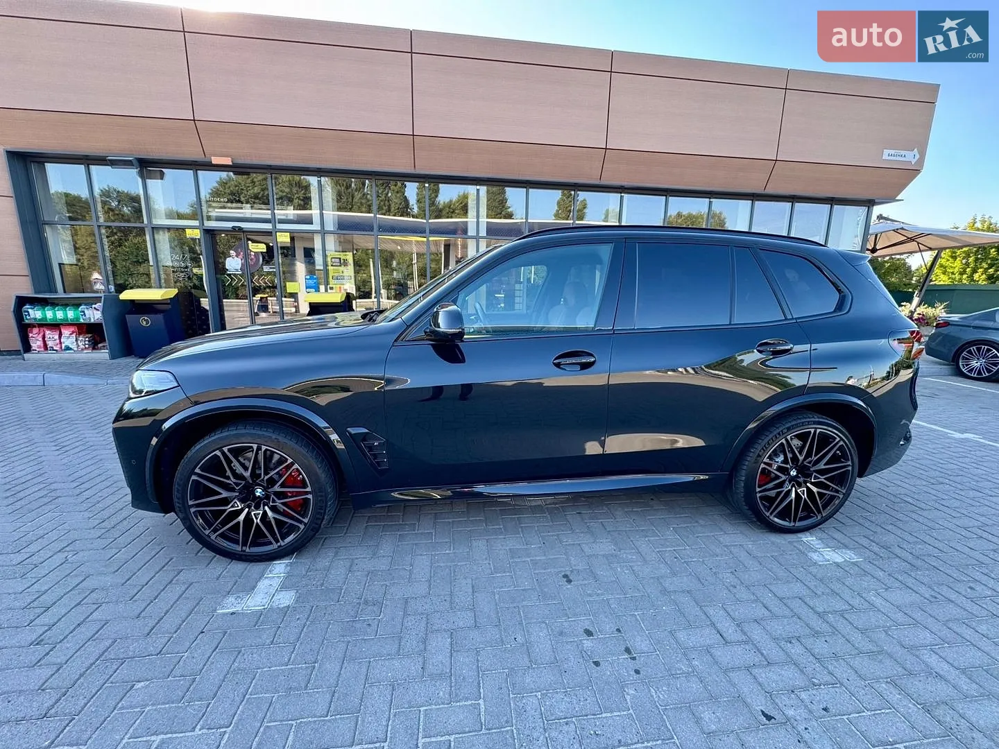 2023 BMW X5 M - мініатюра 9