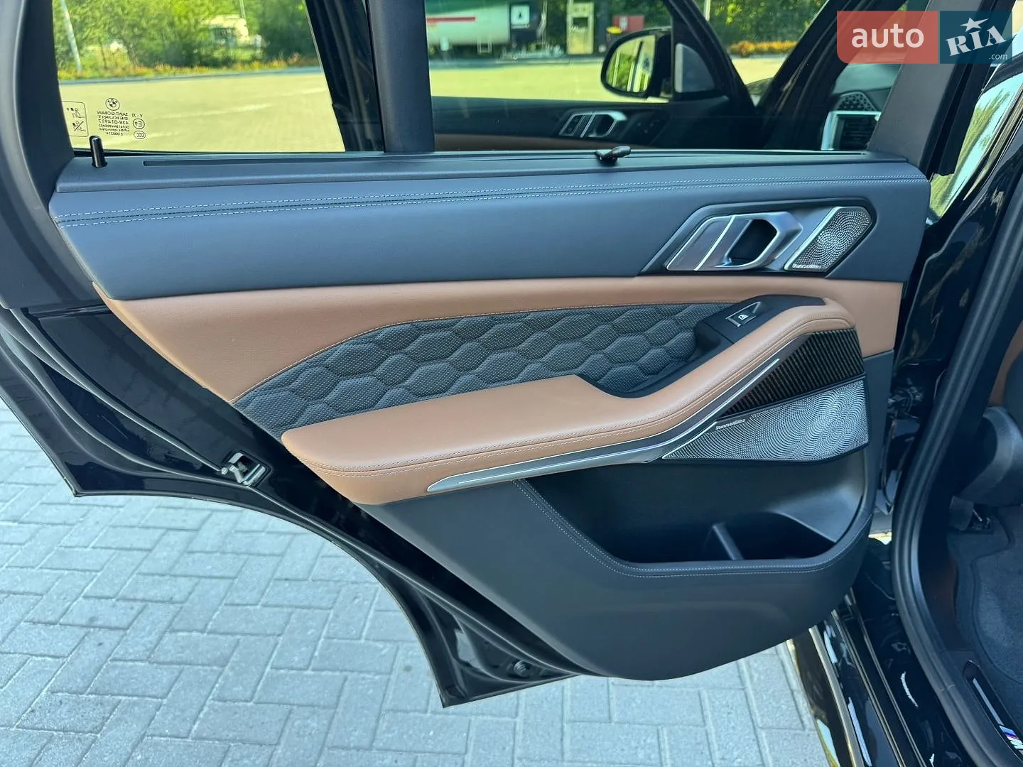2023 BMW X5 M - мініатюра 14