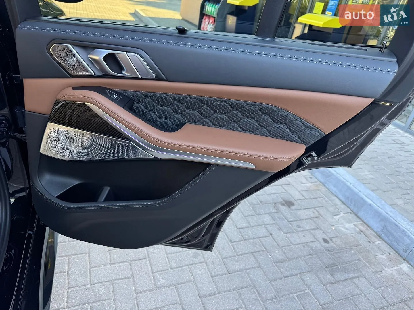 2023 BMW X5 M - мініатюра 18