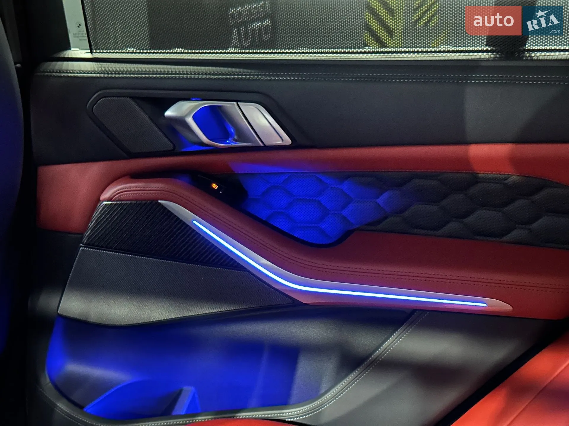 2022 BMW X5 M - мініатюра 16