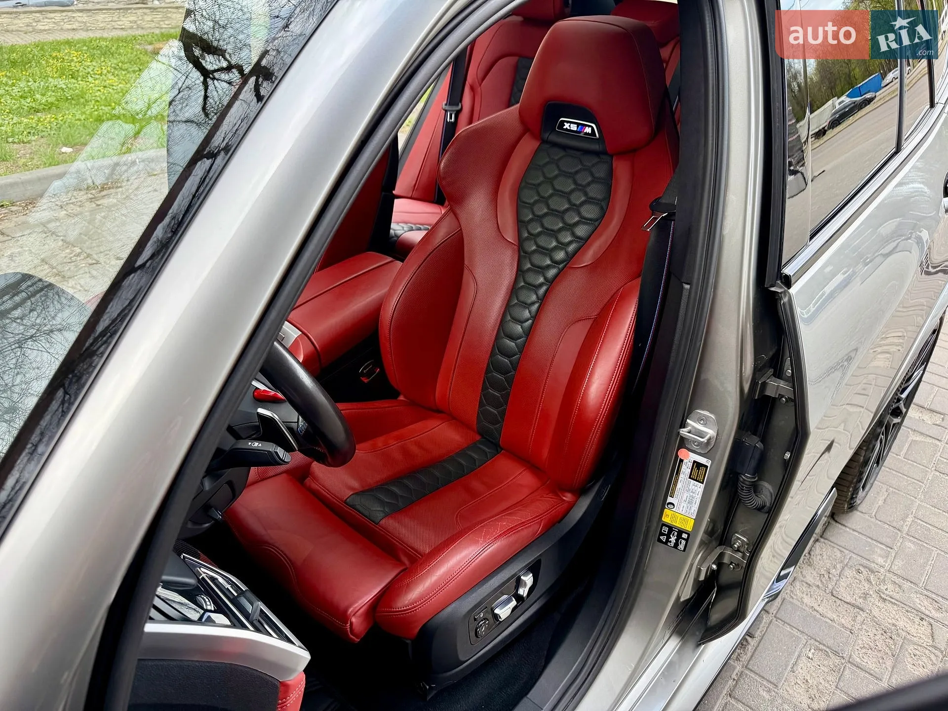2021 BMW X5 M - мініатюра 25