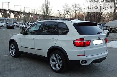 Внедорожник / Кроссовер BMW X5 2013 в Днепре