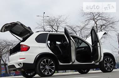 Внедорожник / Кроссовер BMW X5 2013 в Одессе