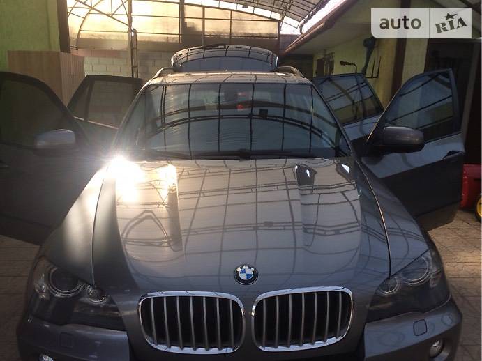 BMW X5 2008 года