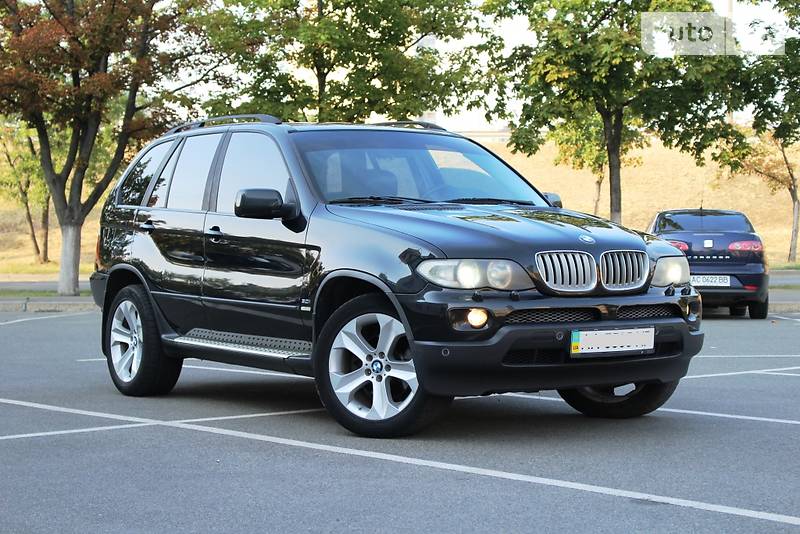 Внедорожник / Кроссовер BMW X5 2004 в Киеве