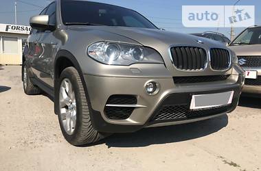 Позашляховик / Кросовер BMW X5 2011 в Києві