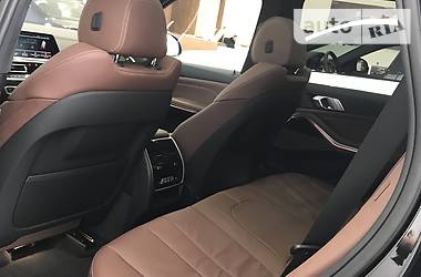 Внедорожник / Кроссовер BMW X5 2018 в 