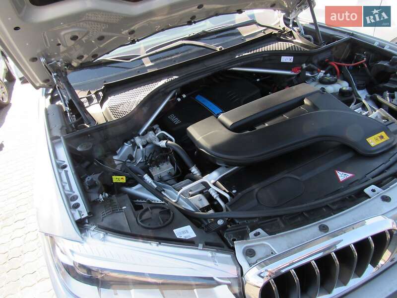 Позашляховик / Кросовер BMW X5 2015 в Харкові
