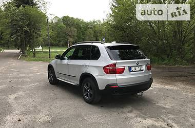 Внедорожник / Кроссовер BMW X5 2008 в Радивилове