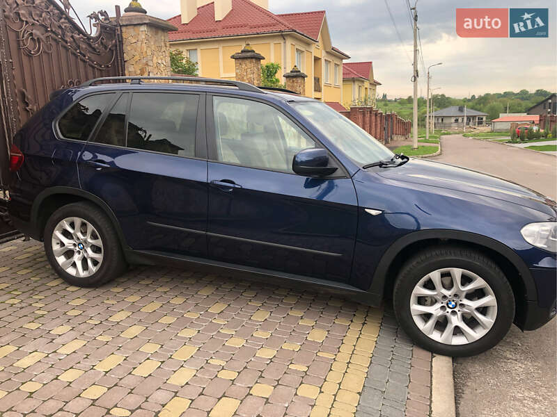 BMW X5 2011