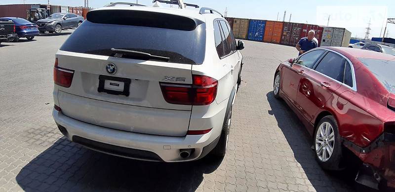 Внедорожник / Кроссовер BMW X5 2013 в Киеве