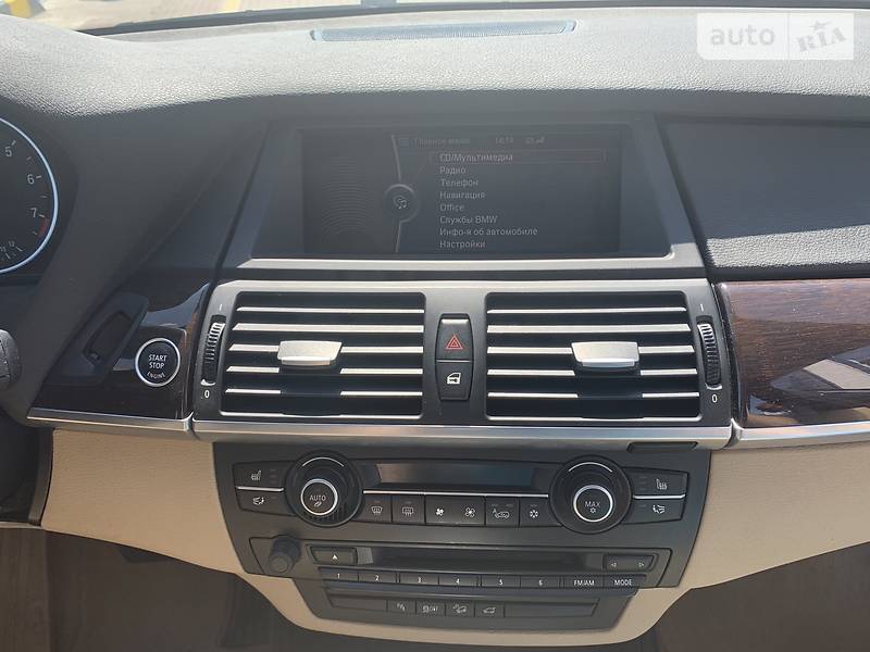 Позашляховик / Кросовер BMW X5 2011 в Києві